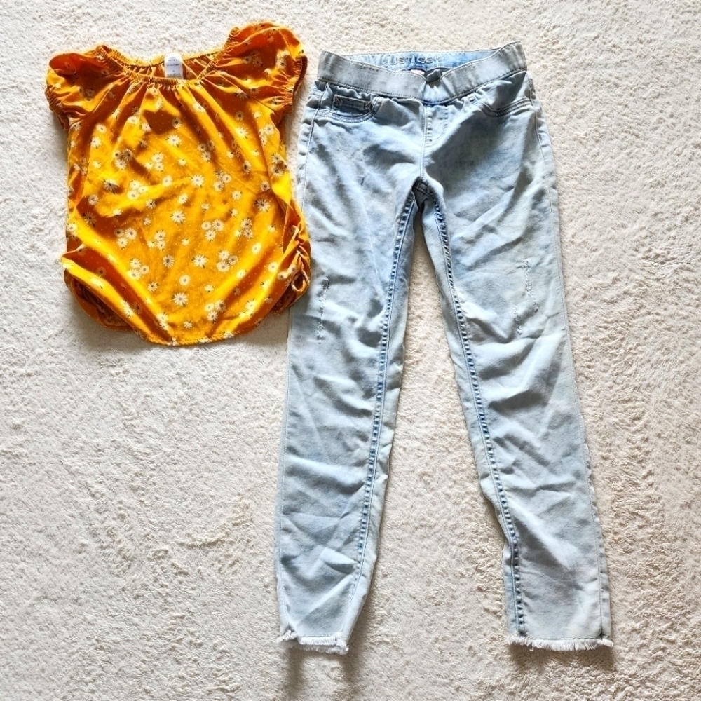 Big girl summer clothes set of top and joggers by Justice size 10
